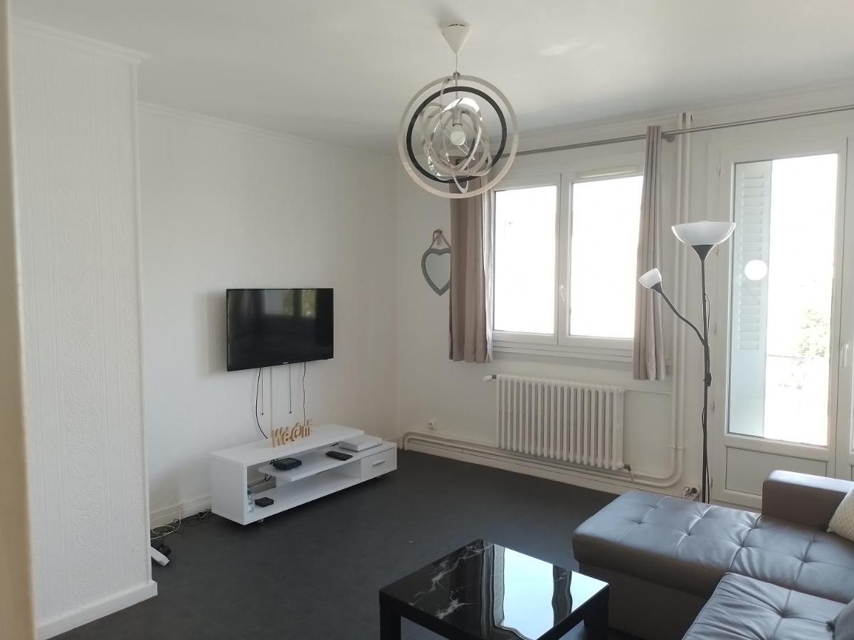 Ferienwohnung La Grace Vaulx-en-Velin Exterior foto